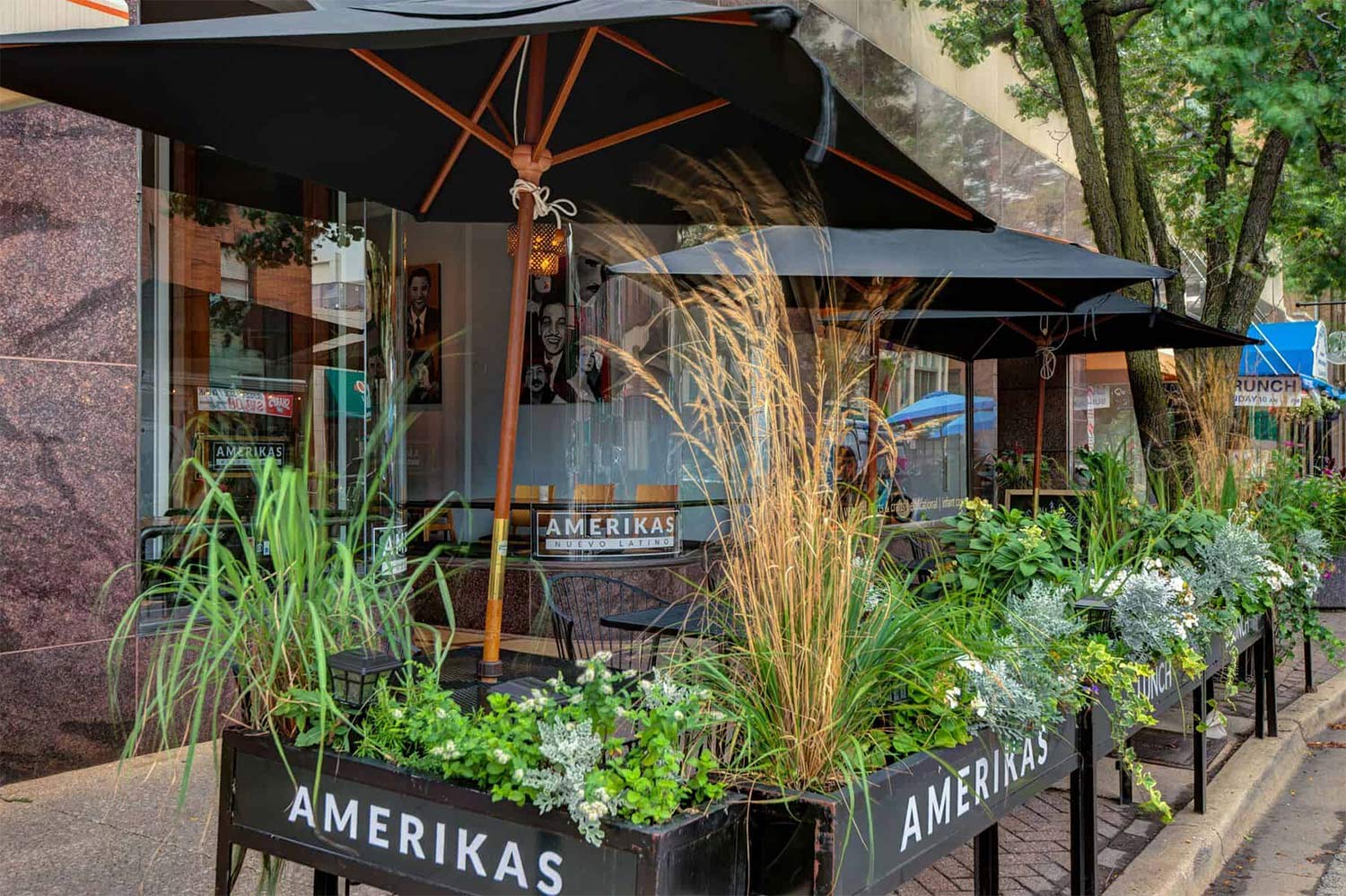 Amerikas Restaurant exterior