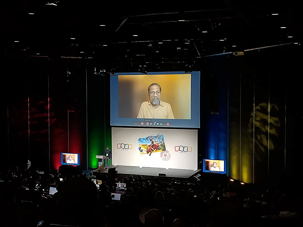 Sridhar Vembu, Zoho's Co-Founder and Chief Scientist, speaks at Zoholics 2025 using Zoho Meeting